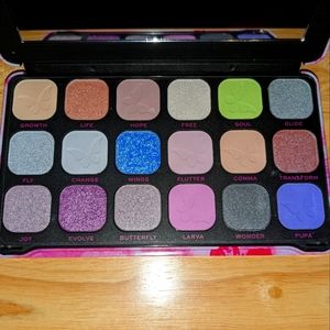 Butterfly Revolution eyeshadow pallet